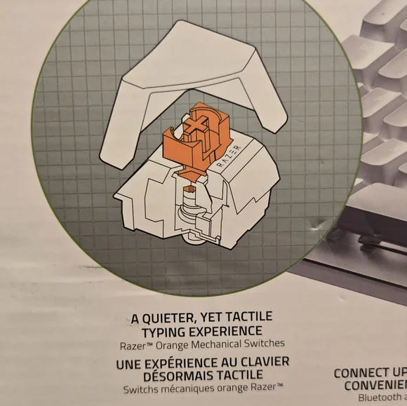 Razer Pro Type Wireless Mechanical Keyboard - Picture 7 of 9